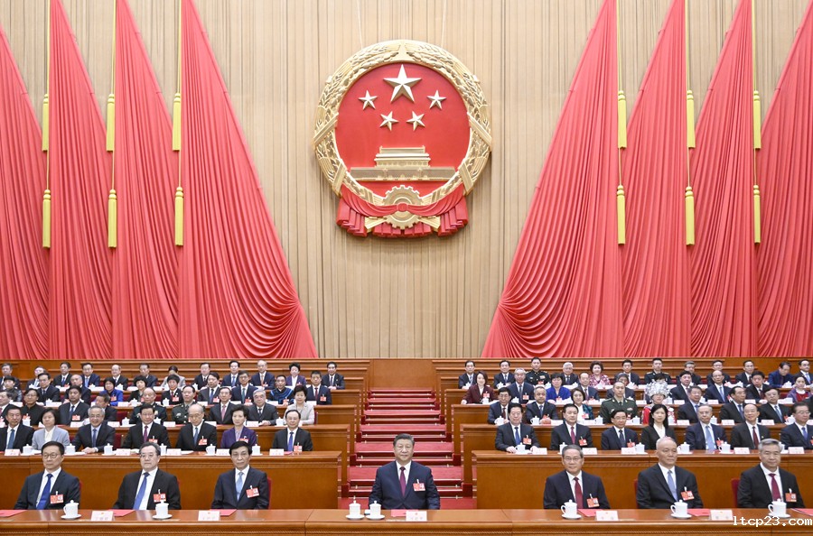 十四届全国人大三次会议在京闭幕 习近平等党和国家领导人出席闭幕会